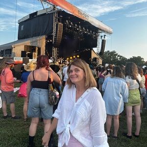 Meet your Posher, Emily